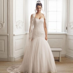 Wedding dress 3281 by Lilly Bridal Denmark